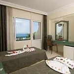 Club Marakesh Beach Hotel