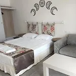 Club Marakesh Beach Hotel 4*