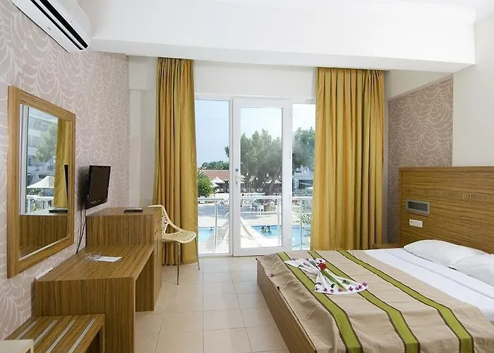 Club Marakesh Beach 4*